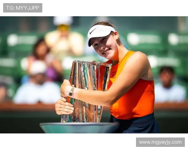 网球赛事新星崛起 突破性表现引发全球关注